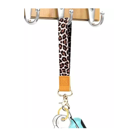keychain leopard pattern print